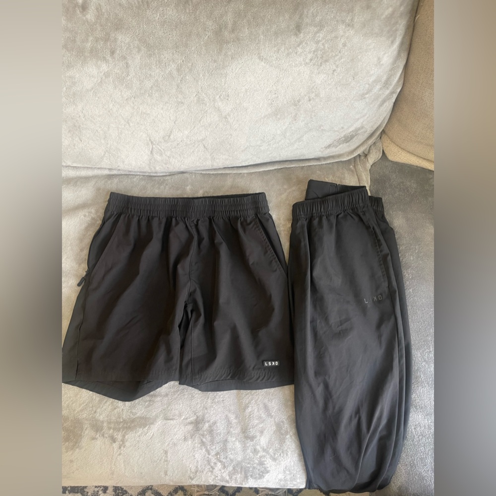 LSKD Men’s shorts and pants (size medium)